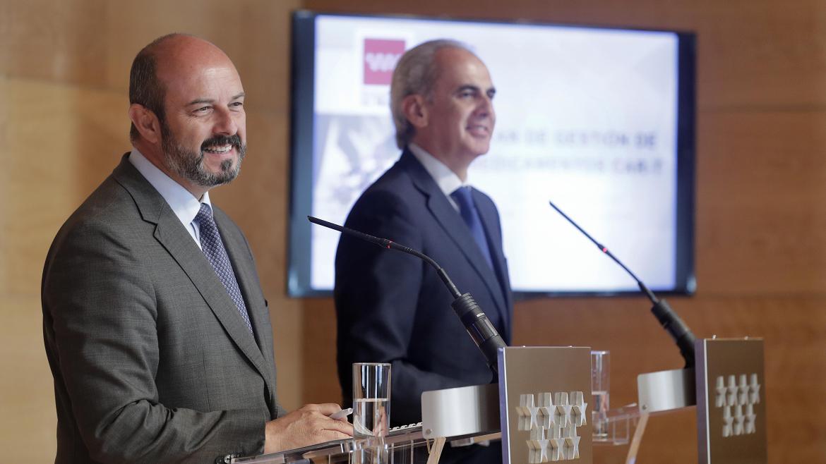 Pedro Rollán y Ruiz Escudero en la rueda de prensa posterior al Consejo de Gobierno