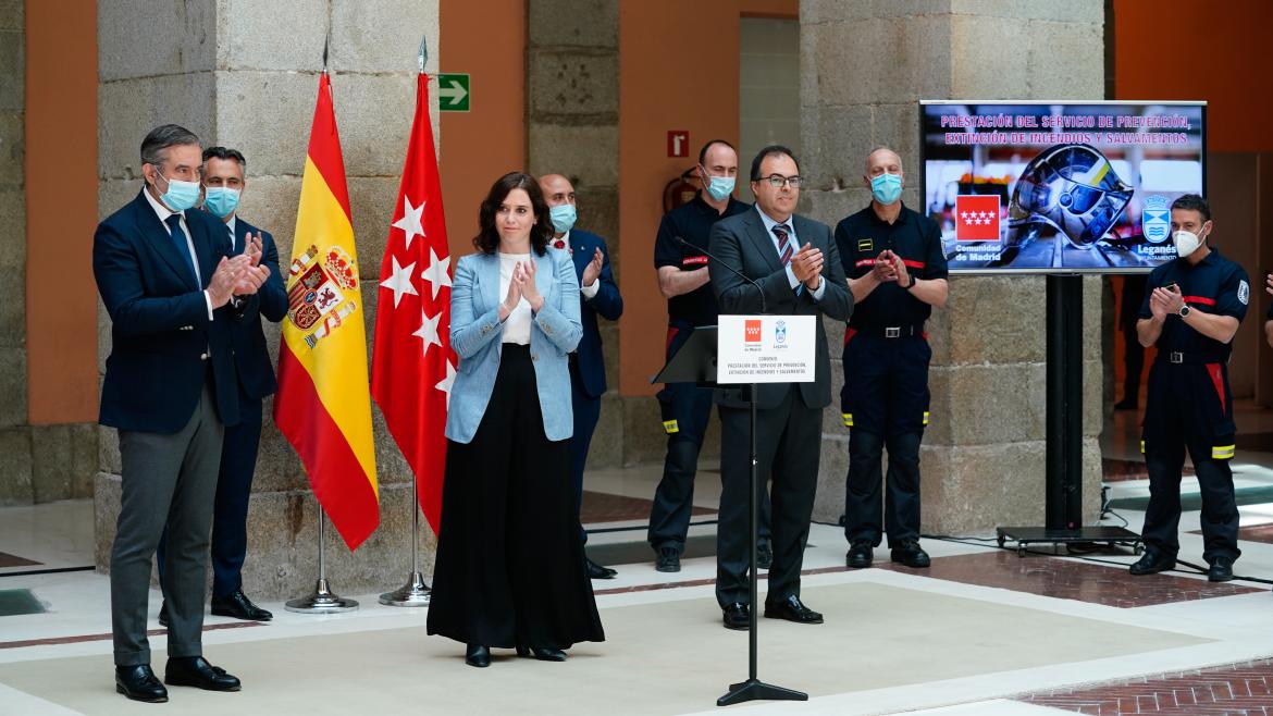 Isabel Díaz Ayuso firma un acuerdo con el Ayuntamiento de Leganés