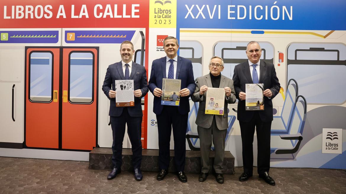 Imagen del artículo La Comunidad de Madrid instalará en Metro y autobuses 7.200 vinilos con fragmentos literarios para celebrar una nueva edición de Libros a la Calle