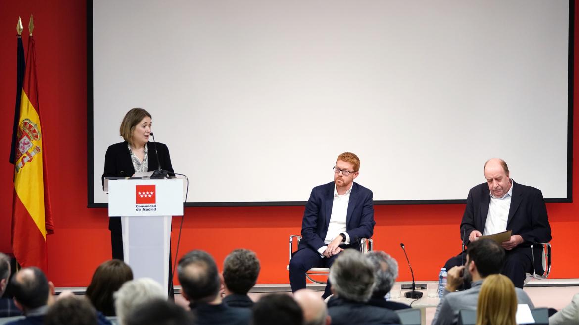 Marta Rivera de la Cruz participa en el foro