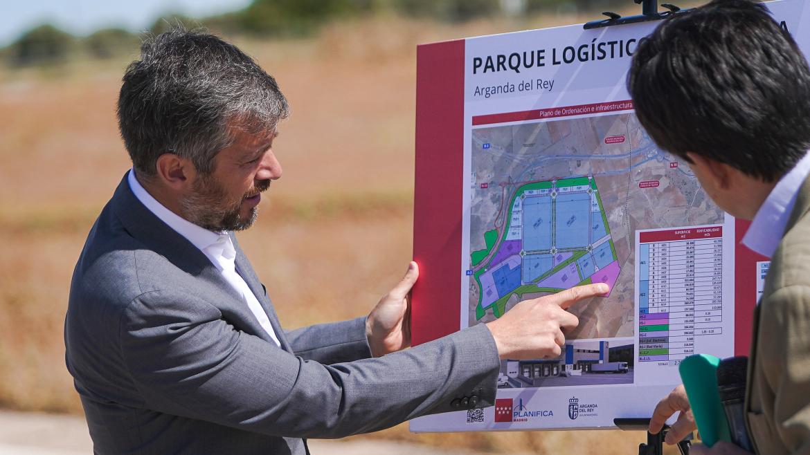 Imagen del artículo La Comunidad de Madrid impulsará un gran parque logístico en Arganda del Rey para potenciar la región como polo de atracción del comercio internacional