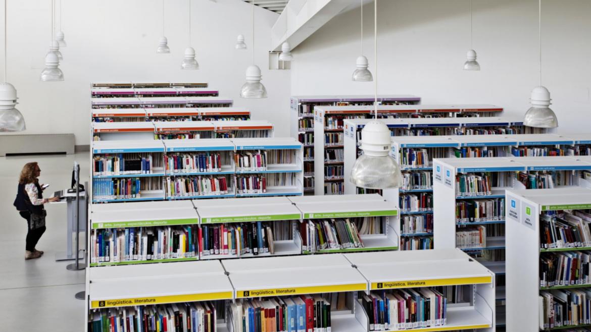 Biblioteca Luis Rosales