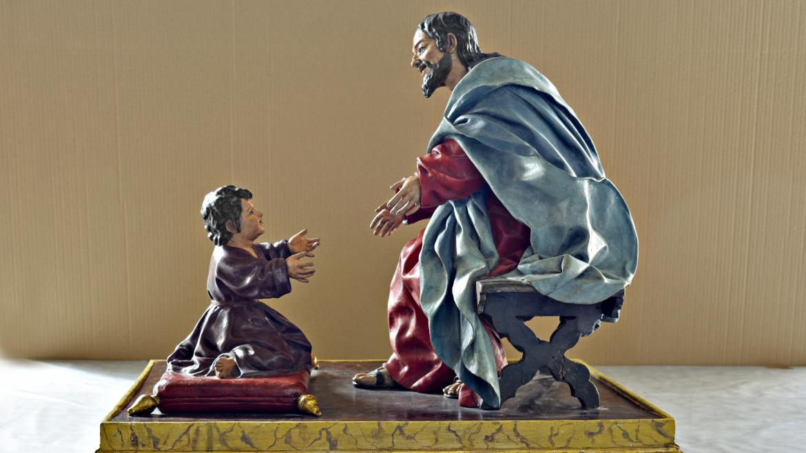 La escultura de San José con el Niño