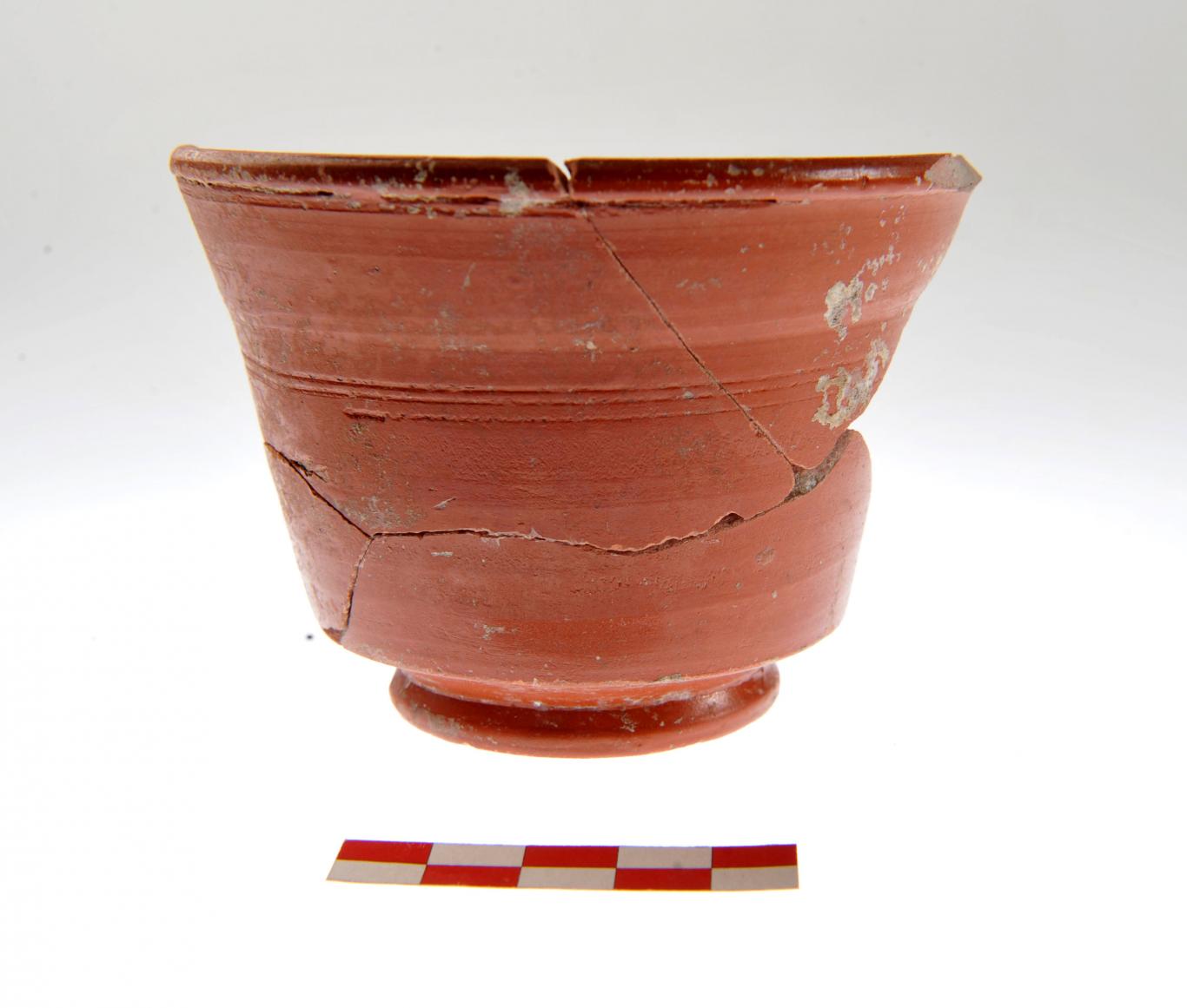 Imagen de Recipiente de cerámica Terra Sigillata