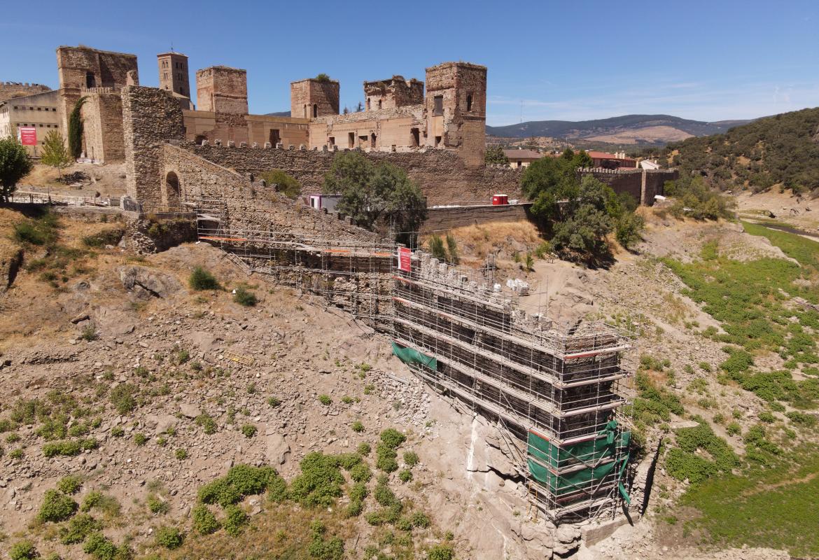 restauración coracha Buitrago