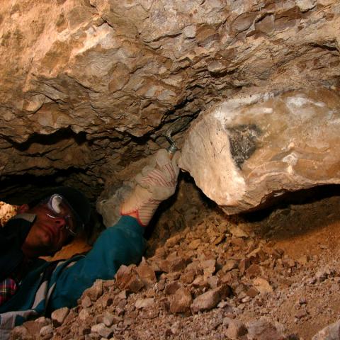 Image of archaeological works in the wells