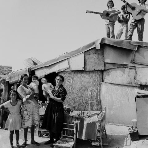 Familia en poblado Vicálvaro zabalza